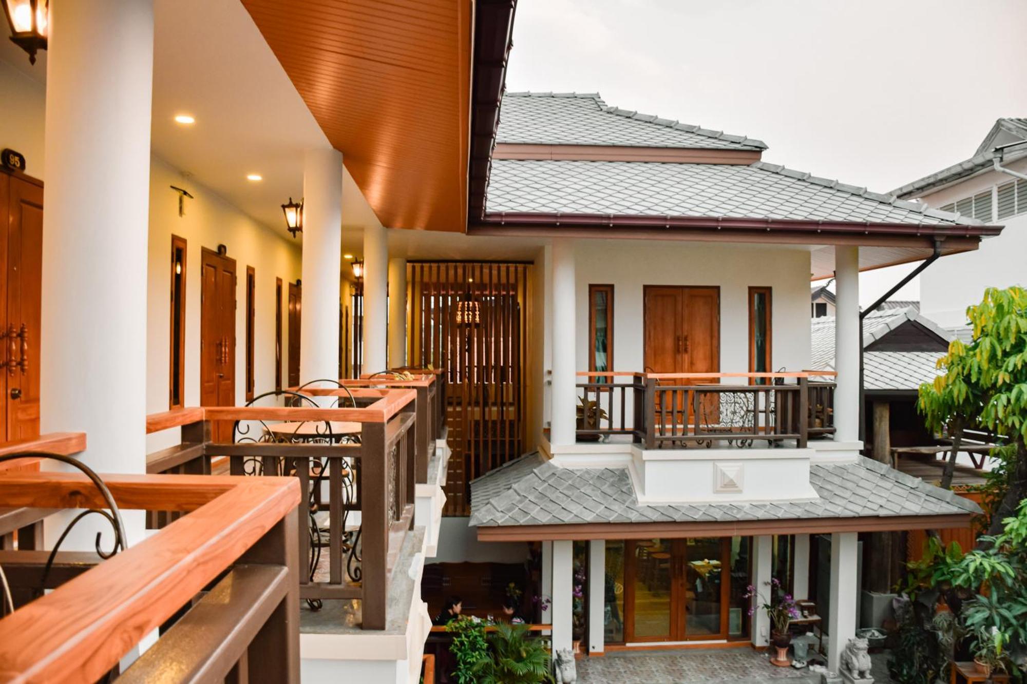 Gordnuea Boutique House Bed & Breakfast Chiang Mai Eksteriør bilde